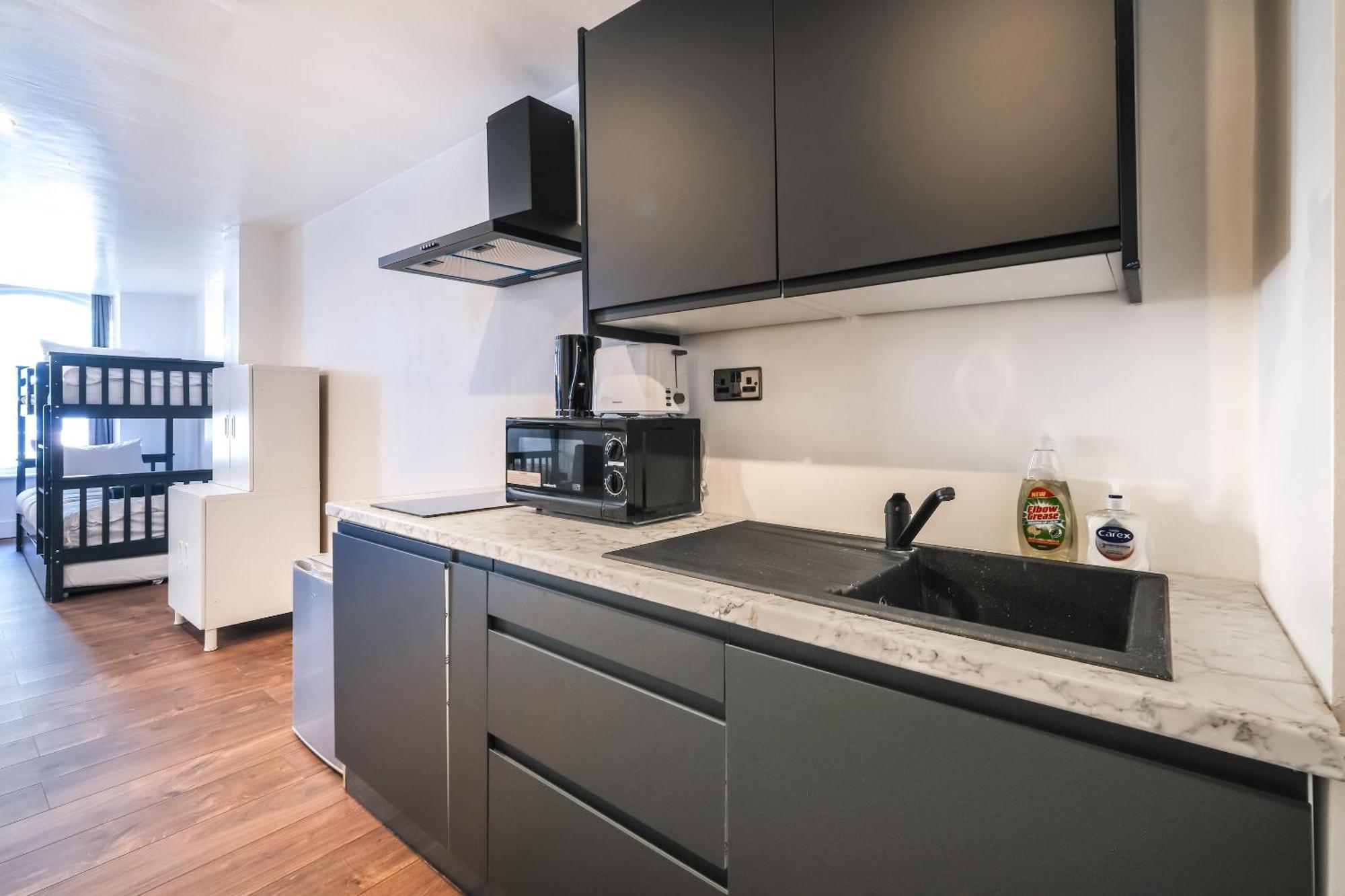 Piccadilly Wonderland Sleep 8 Vra Apartment ลอนดอน ภายนอก รูปภาพ