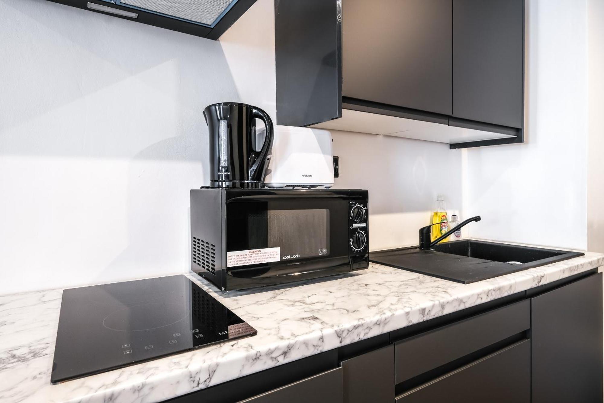 Piccadilly Wonderland Sleep 8 Vra Apartment ลอนดอน ภายนอก รูปภาพ